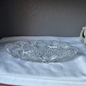 American Brilliant period cut glass oval dish, circa 1890 to 1910.